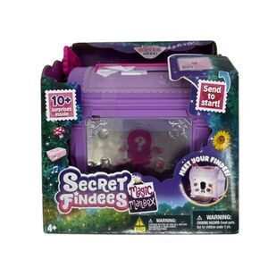 Secret Findees Magic Mailbox Playset toy surprise magical zoee hailee
